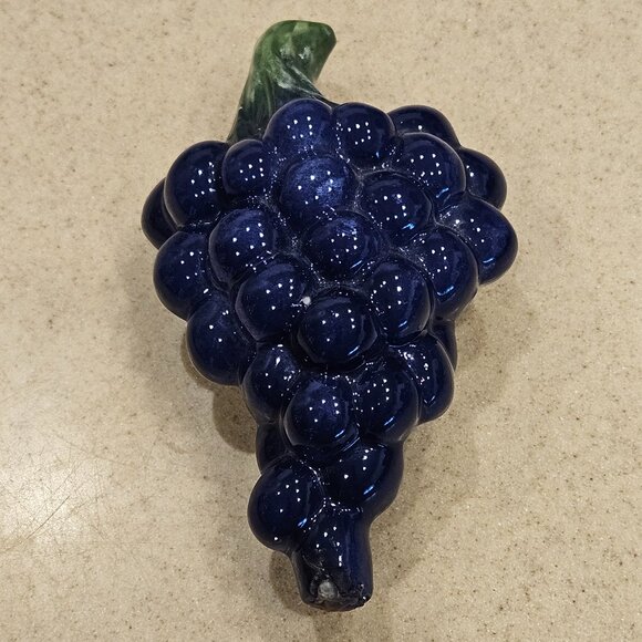 VINTAGE HANDPAINTED CERAMIC GRAPES MAJOLICA DECOR DISPLAY ART FRUIT VIETRI ITALY - Picture 1 of 8